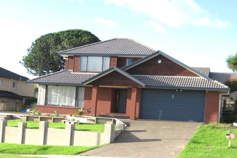 Photo of property in 1/40 Jane Eyre Drive, Somerville, Auckland, 2014