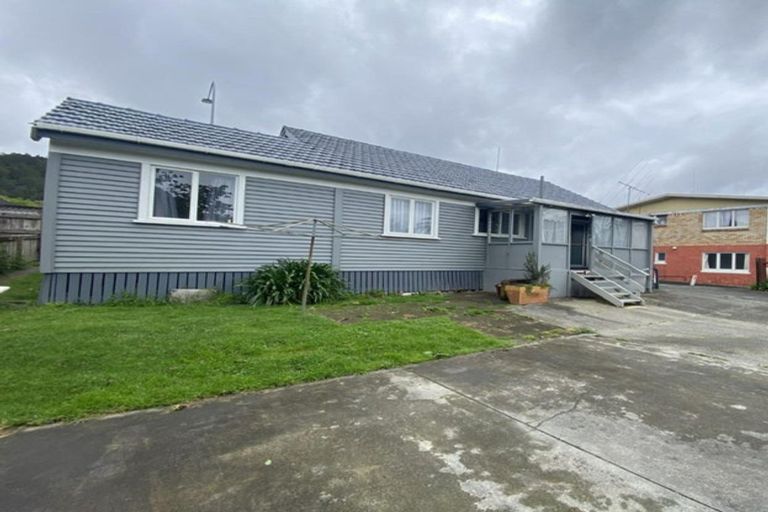 Photo of property in 8b Selwyn Avenue, Avenues, Whangarei, 0110