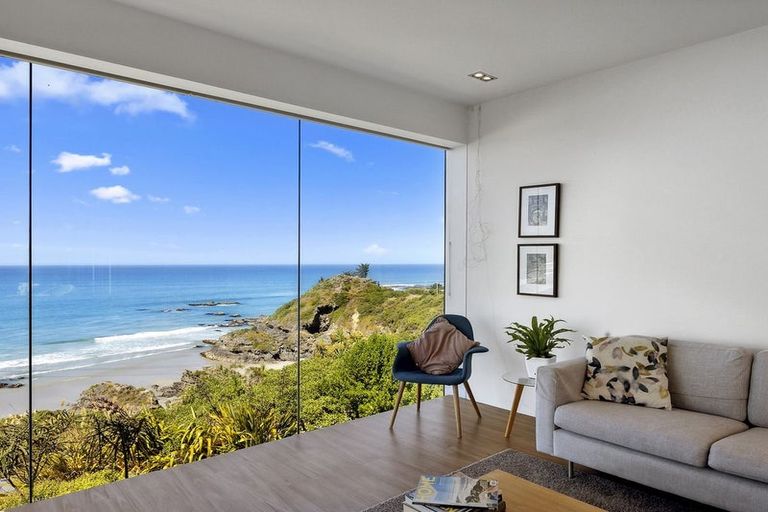 Photo of property in 932 Brighton Road, Brighton, Dunedin, 9035