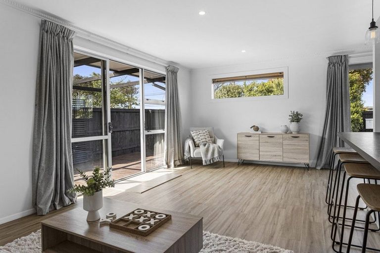 Photo of property in 5 Badger Street, Parklands, Christchurch, 8083