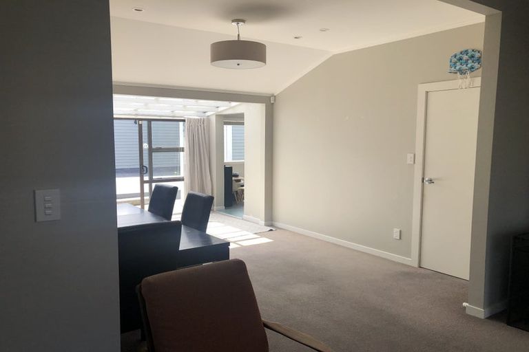 Photo of property in 9 Green Street, Newtown, Wellington, 6021
