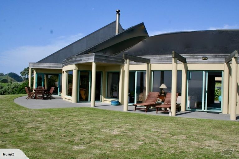 Photo of property in 64 Johnson Road, Mimi, Urenui, 4377