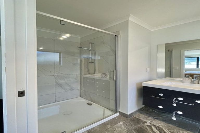 Photo of property in 34 Te Ara O Toroa, Wainuiomata, Lower Hutt, 5014