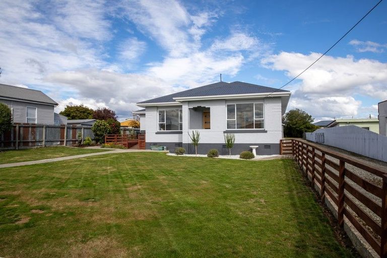 Photo of property in 52 Kitchener Street, Gore, 9710