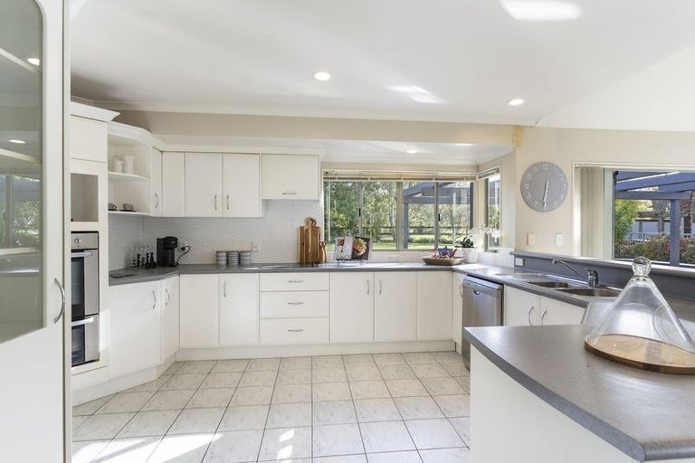 Photo of property in 81 Polo Prince Drive, Totara Park, Manurewa, 2576