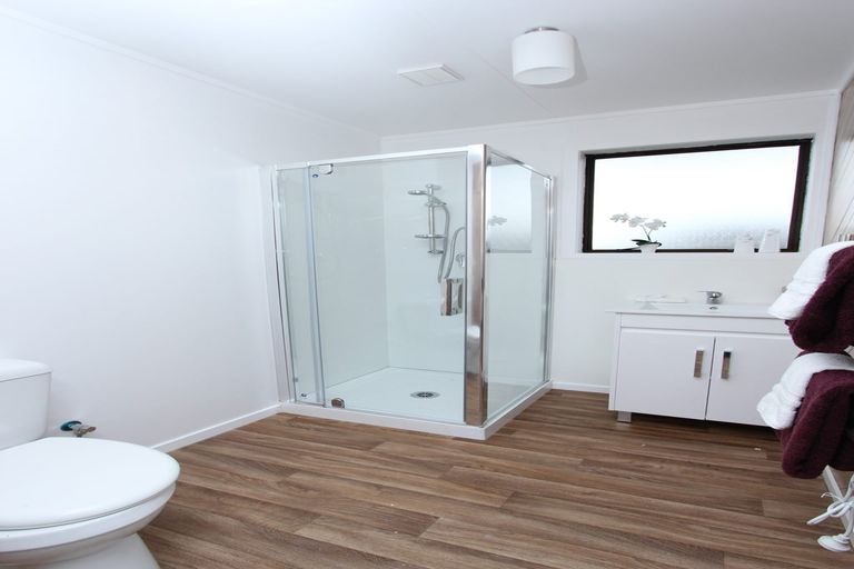 Photo of property in 4a Palmers Road, Clendon Park, Auckland, 2103