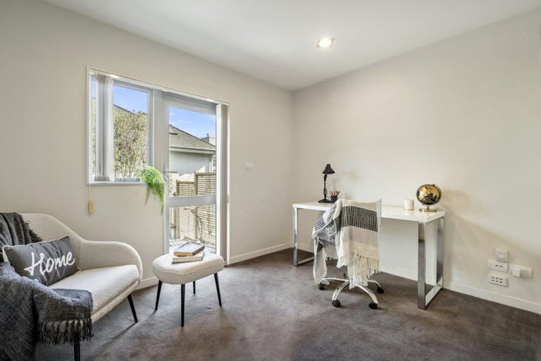 Photo of property in 13 Pin Oak Drive, Schnapper Rock, Auckland, 0632