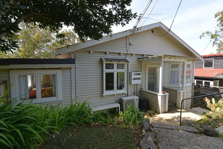 Photo of property in 19 Hadfield Terrace, Kelburn, Wellington, 6012