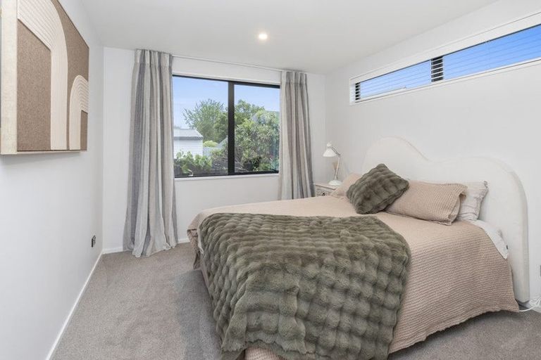 Photo of property in 91 Condell Avenue, Papanui, Christchurch, 8053