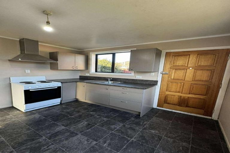 Photo of property in 3/199 Queenspark Drive, Parklands, Christchurch, 8083