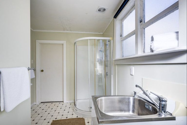 Photo of property in 112 Waghorne Street, Ahuriri, Napier, 4110