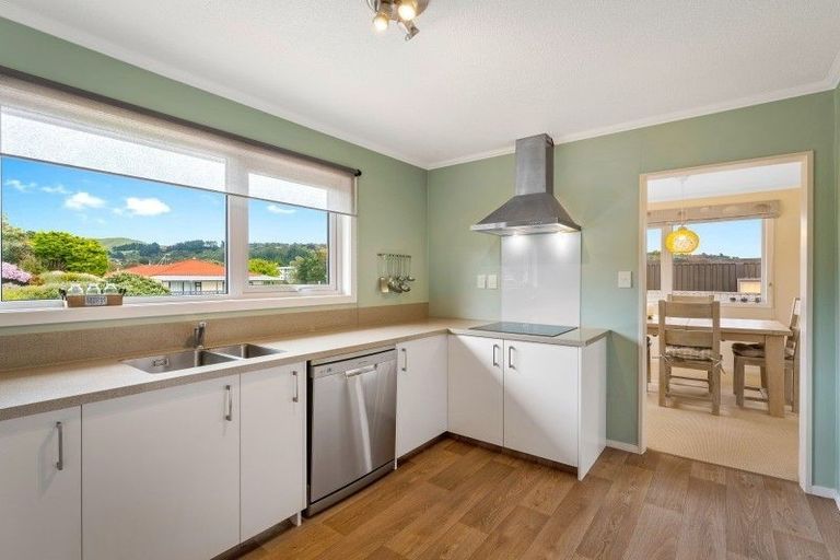 Photo of property in 77 Discovery Drive, Whitby, Porirua, 5024
