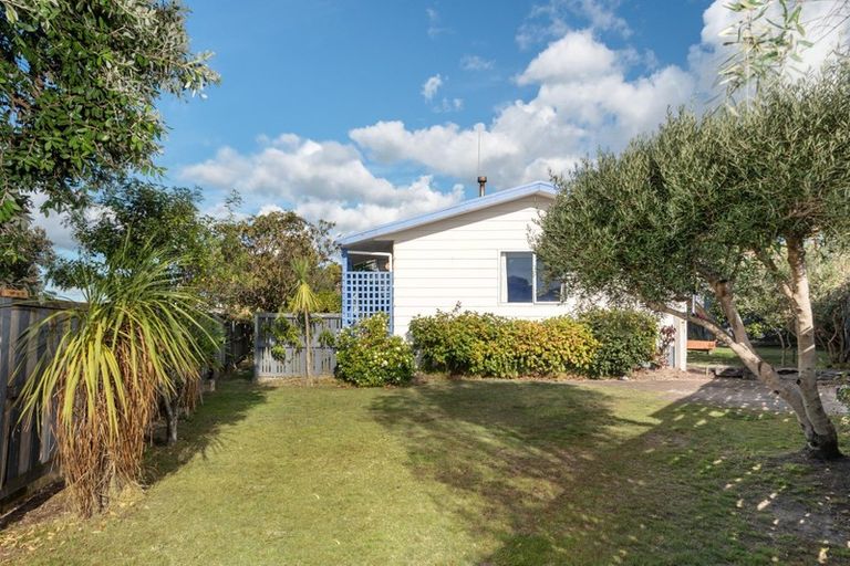 Photo of property in 304 Dickson Road, Papamoa Beach, Papamoa, 3118