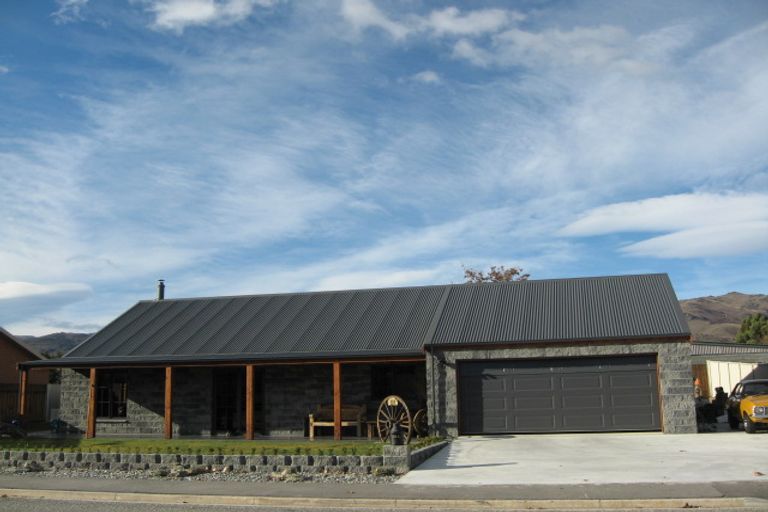 Photo of property in 98b Barry Avenue, Cromwell, 9310