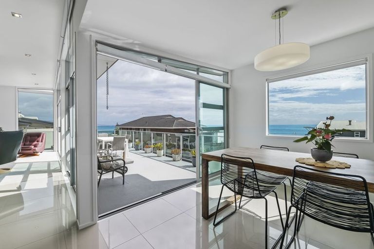 Photo of property in 2/5 Beach Street, Fitzroy, New Plymouth, 4312