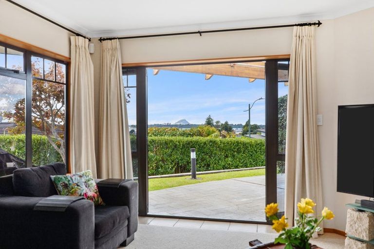 Photo of property in 12 Bayvista Close, Welcome Bay, Tauranga, 3112