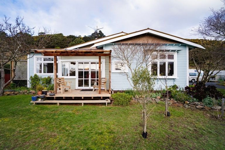 Photo of property in 346 Harington Point Road, Lower Portobello, Dunedin, 9077