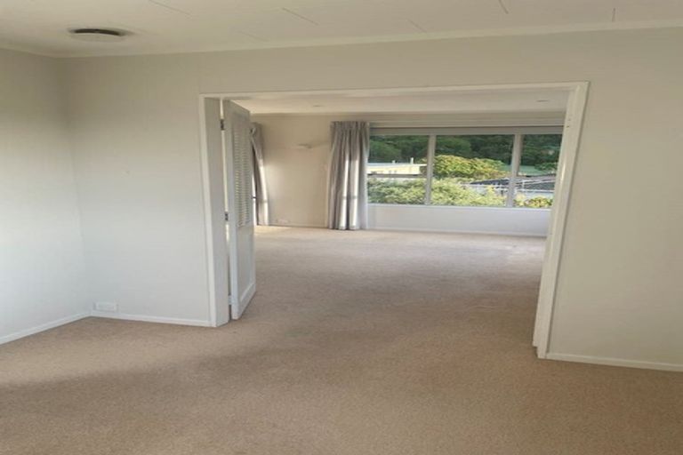 Photo of property in 123 John Sims Drive, Johnsonville, Wellington, 6037