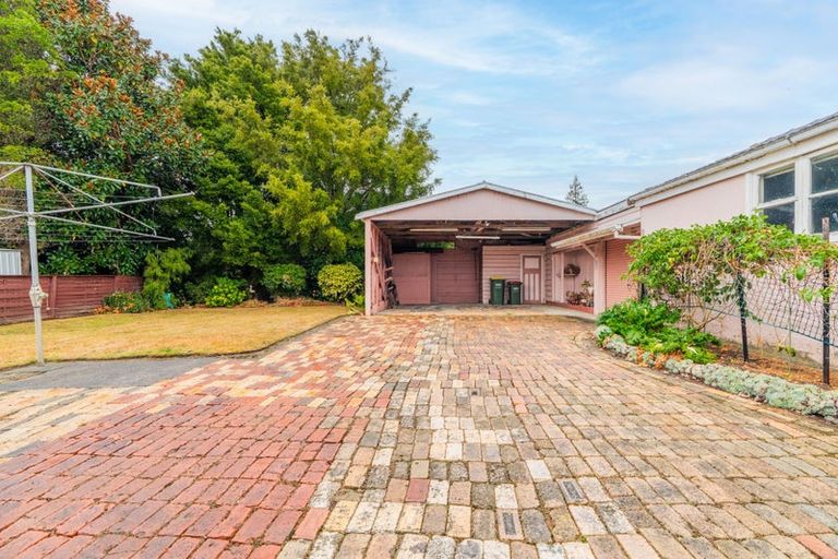 Photo of property in 79 Maeroa Road, Maeroa, Hamilton, 3200