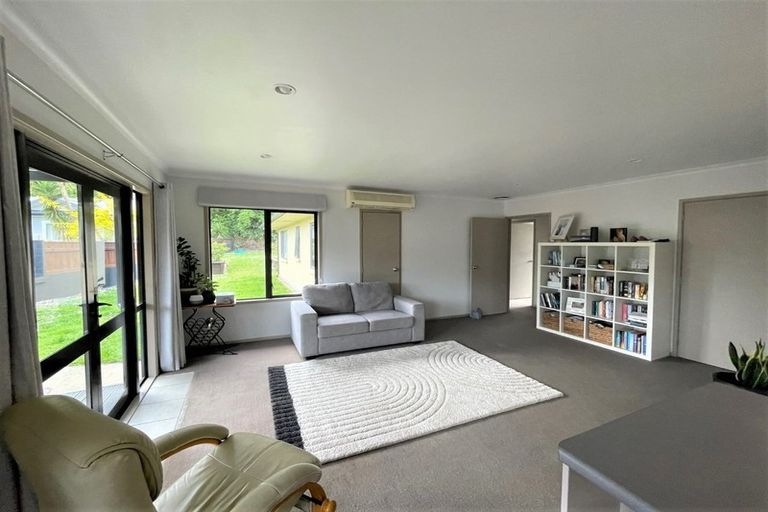 Photo of property in 51 Roto Street, Hurdon, New Plymouth, 4310