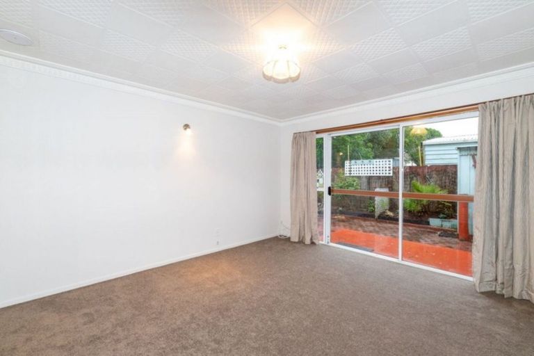 Photo of property in 70b Reid Road, South Dunedin, Dunedin, 9012