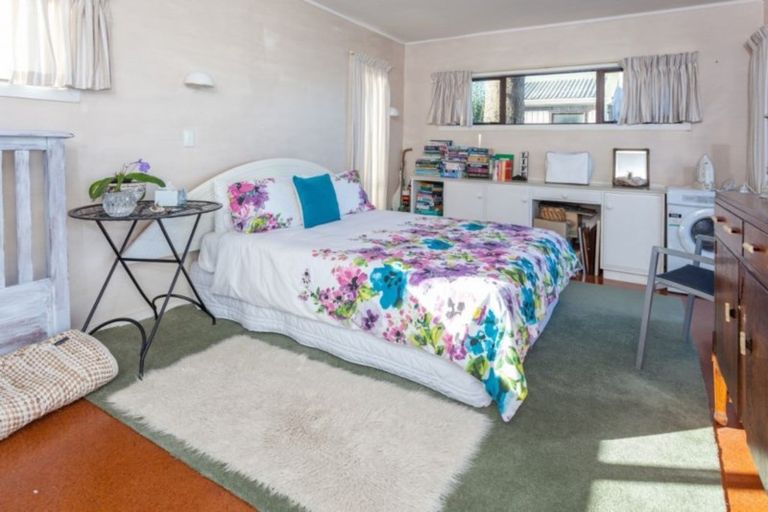 Photo of property in 435 Onemana Drive, Onemana, Whangamata, 3691