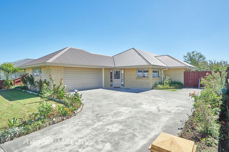 Photo of property in 24 Parnell Street, Fairfield, Lower Hutt, 5011