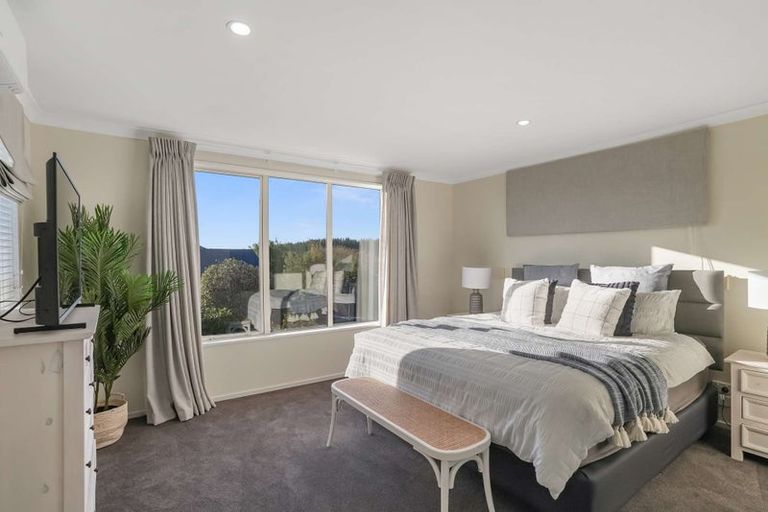 Photo of property in 48 Titirangi Crescent, Parklands, Christchurch, 8083