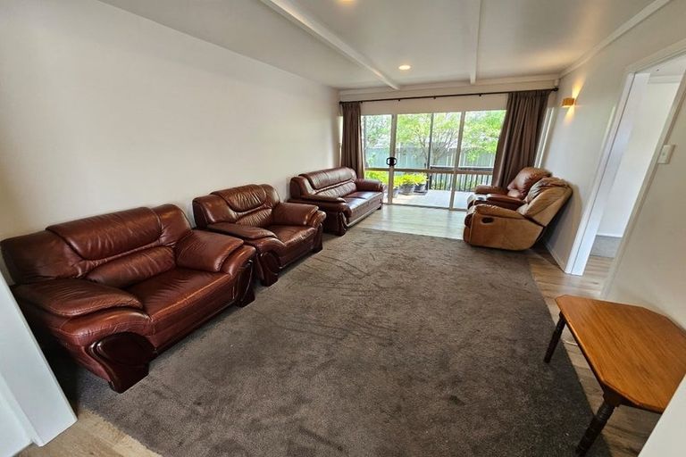 Photo of property in 1/14 View Road, Papakura, 2110