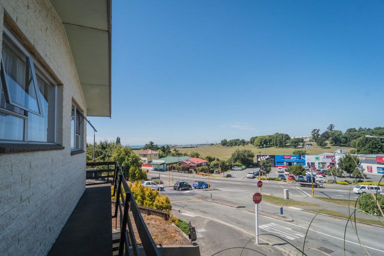 Photo of property in 1 Marchwiel Street, Waimataitai, Timaru, 7910