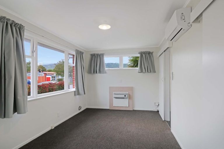 Photo of property in 1/546 Fergusson Drive, Trentham, Upper Hutt, 5018