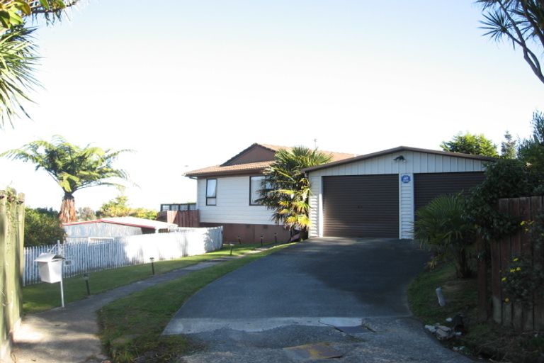 Photo of property in 92 Lord Street, Stokes Valley, Lower Hutt, 5019