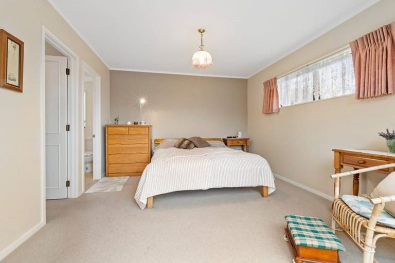 Photo of property in 141 Whitford Road, Somerville, Auckland, 2014