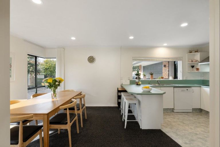 Photo of property in 56 Lotus Avenue, Mount Maunganui, 3116