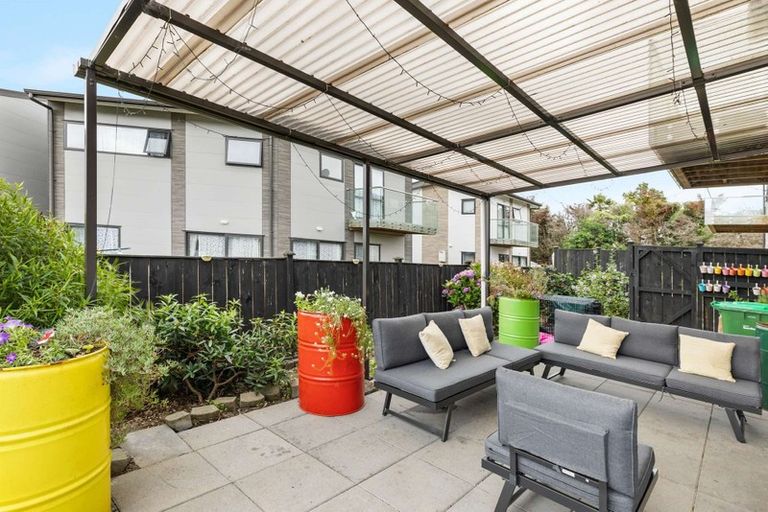 Photo of property in 6/79 Ranfurly Road, Alfriston, Auckland, 2105