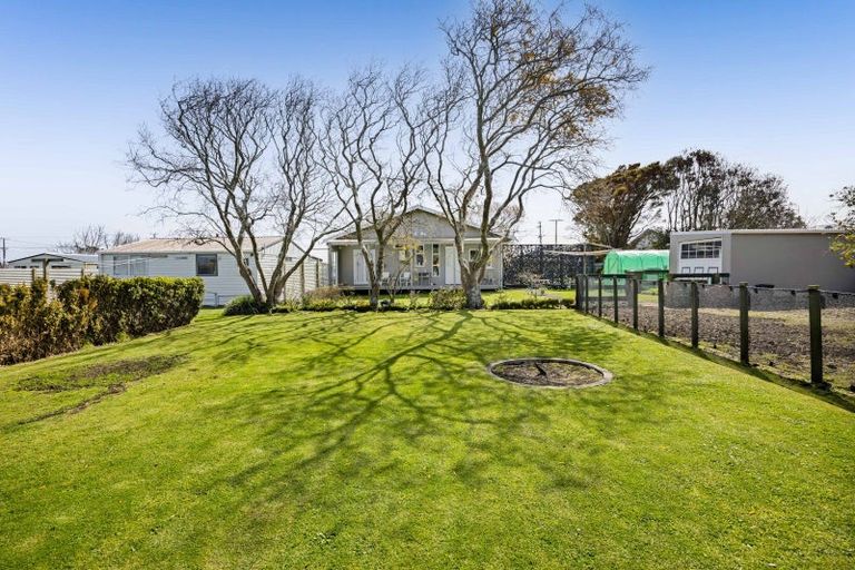 Photo of property in 107-109 Ihaia Road, Opunake, 4616