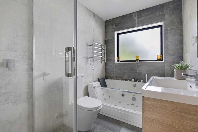 Photo of property in 75a Motatau Road, Papatoetoe, Auckland, 2025