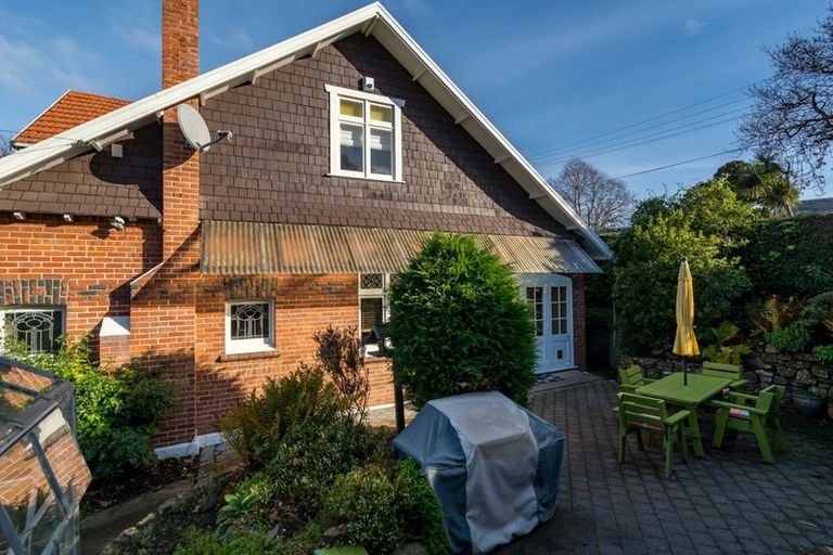 Photo of property in 21 Moana Crescent, Musselburgh, Dunedin, 9013