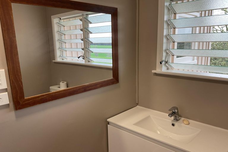 Photo of property in 2 Kelgary Place, Wellsford, 0900