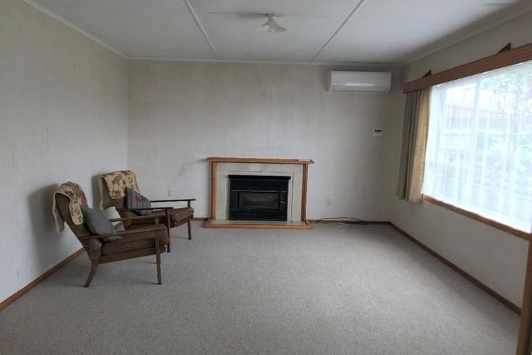 Photo of property in 221 Mangorei Road, Merrilands, New Plymouth, 4312