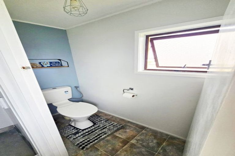 Photo of property in 86 Seabury Avenue, Foxton Beach, Foxton, 4815