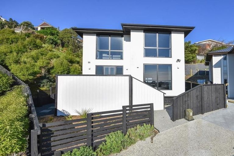 Photo of property in 25 Brugh Place, Andersons Bay, Dunedin, 9013