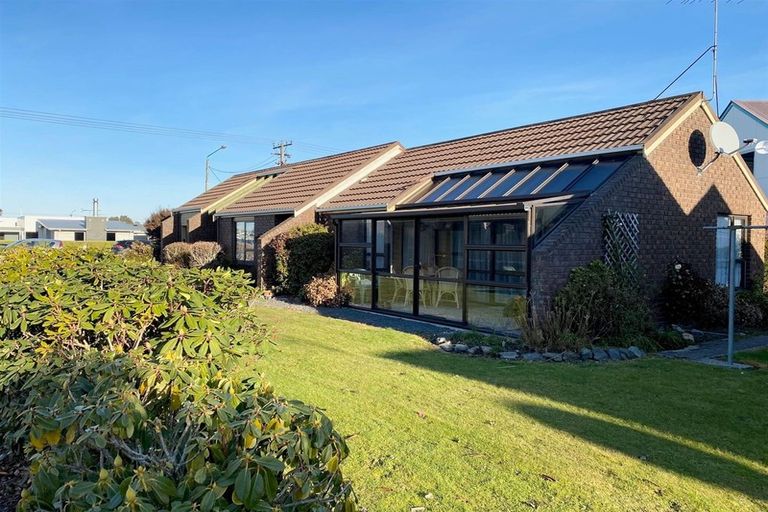 Photo of property in 126 Clyde Street, Balclutha, 9230