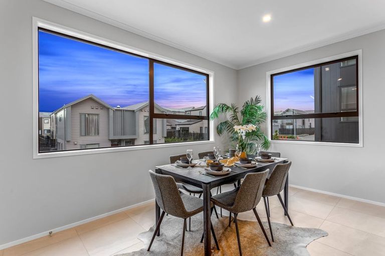 Photo of property in 10/4 Matimati Place, Hobsonville, Auckland, 0616