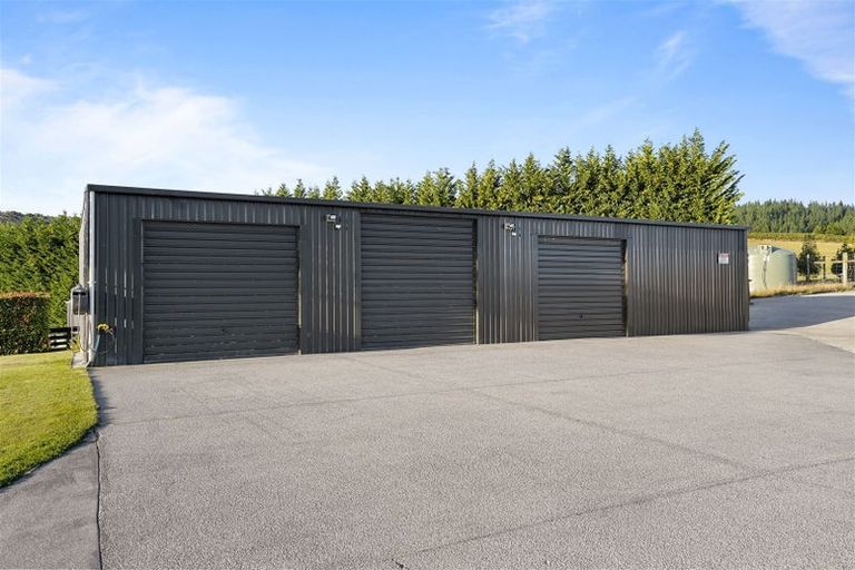 Photo of property in 230 Carrs Road, Loburn, Rangiora, 7472