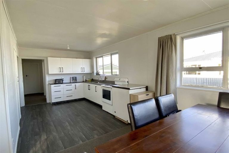 Photo of property in 183 Stobo Street, Grasmere, Invercargill, 9810