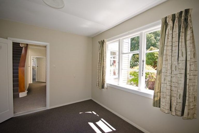 Photo of property in 17 Auburn Avenue, Upper Riccarton, Christchurch, 8041