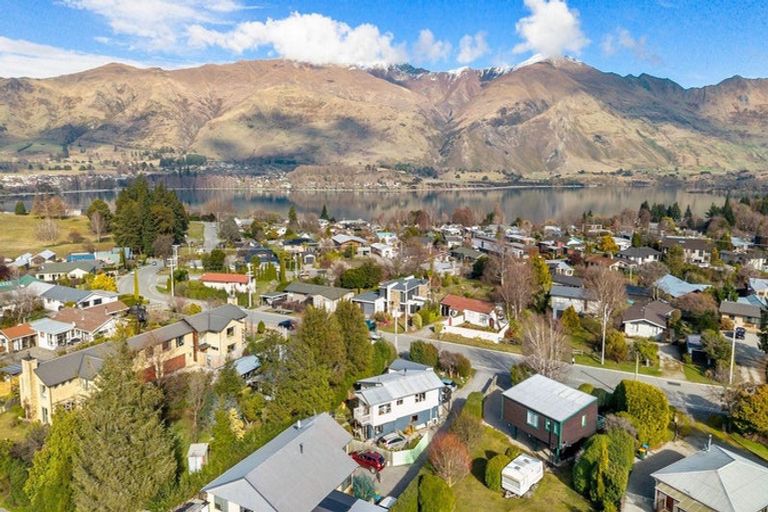 Photo of property in 25 Totara Terrace, Wanaka, 9305