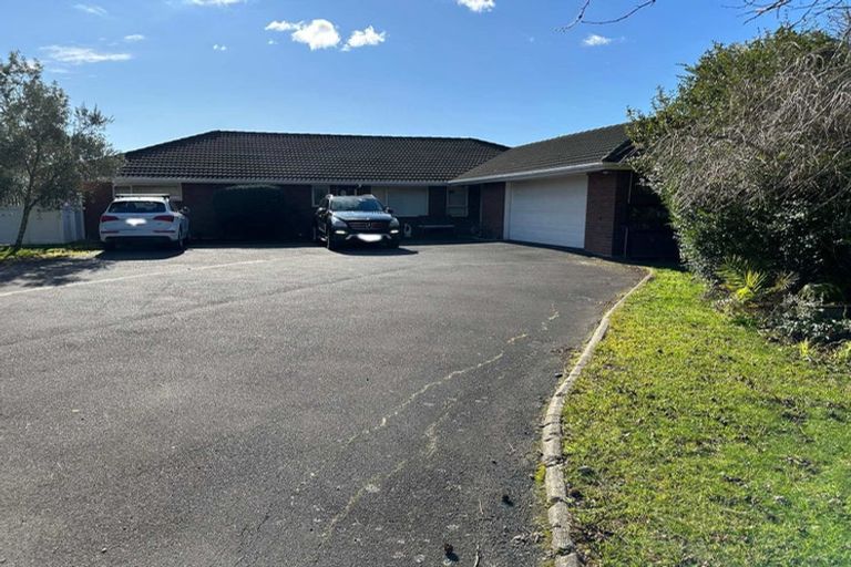 Photo of property in 38 Henson Road, Whitford, Howick, 2571