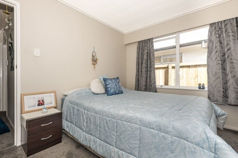 Photo of property in 2/282 Aberdeen Road, Gisborne, 4010